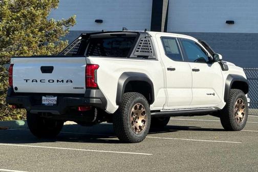 2025 Toyota Tacoma Hybrid Long Bed Trailhunter