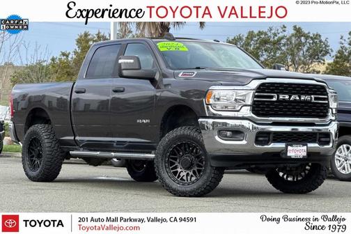 2024 RAM 2500 Big Horn Crew Cab 4x4 6'4' Box