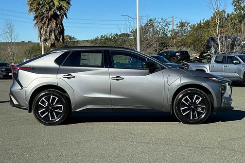2026 Toyota bZ XLE Plus