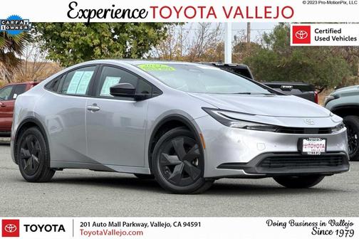 2024 Toyota Prius LE