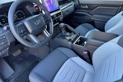 2025 Toyota Tacoma TRD Off Road