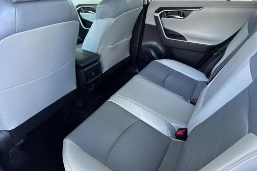 2021 Toyota RAV4 Hybrid Limited