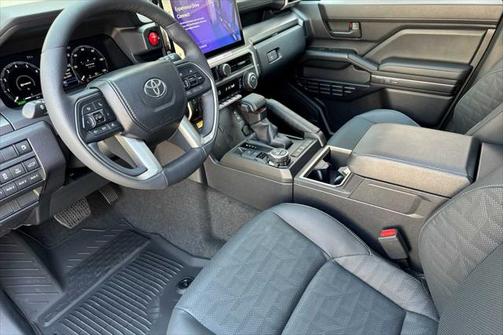 2025 Toyota 4Runner TRD Off Road Premium