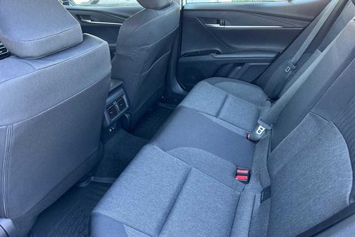 Ice Cap 2026 Toyota Camry LE
