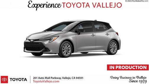 Classic Silver Metallic With Midnight Black Metall 2026 Toyota Corolla SE