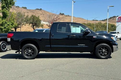 2012 Toyota Tundra Grade