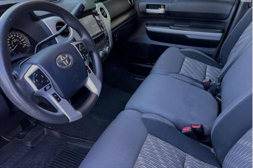 2020 Toyota Tundra SR5