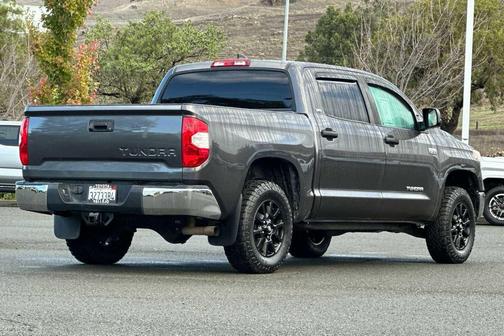 2020 Toyota Tundra SR5