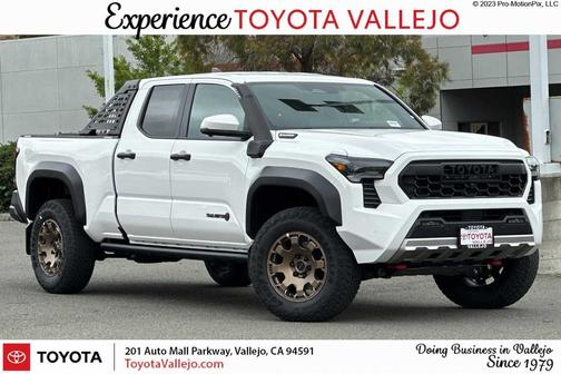 Ice Cap 2026 Toyota Tacoma Hybrid Trailhunter