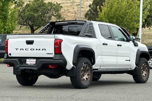Ice Cap 2026 Toyota Tacoma Hybrid Trailhunter