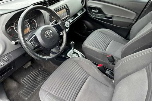 2015 Toyota Yaris L