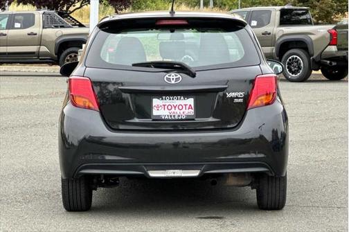2015 Toyota Yaris L