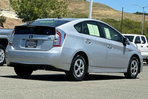 Classic Silver Metallic 2015 Toyota Prius Four