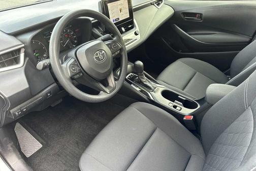 2025 Toyota Corolla Hybrid SE