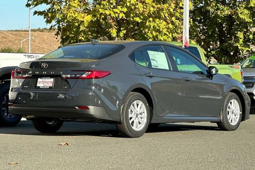 Underground 2026 Toyota Camry LE