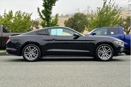 2016 Ford Mustang EcoBoost
