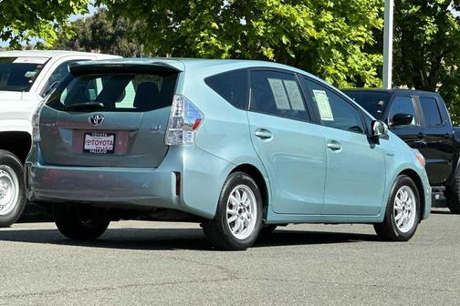 Sea Glass 2013 Toyota Prius v Three