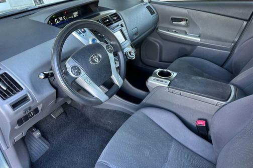 Sea Glass 2013 Toyota Prius v Three