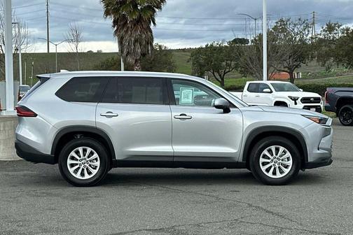 2025 Toyota Grand Highlander XLE