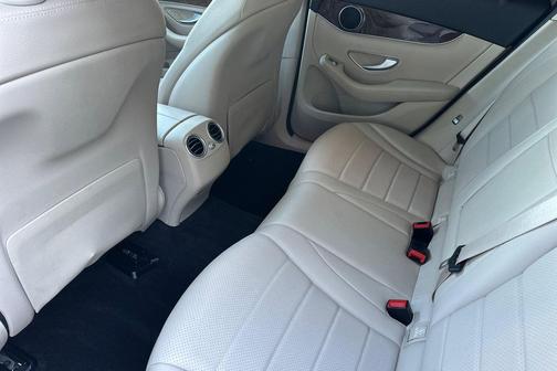 2017 Mercedes-Benz GLC 300 4MATIC