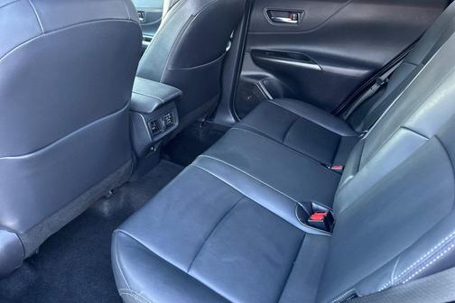 2022 Toyota Venza XLE