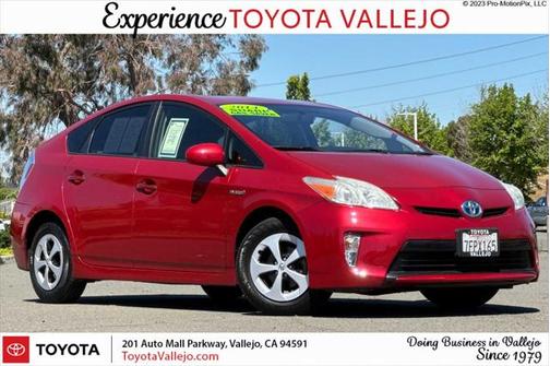 2014 Toyota Prius Three