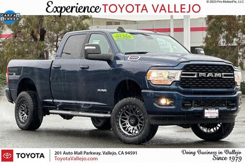 2024 RAM 2500 Big Horn Crew Cab 4x4 6'4' Box