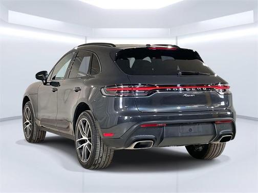 2025 Porsche Macan 