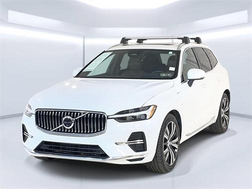 2022 Volvo XC60 Recharge Plug-In Hybrid T8 Inscription