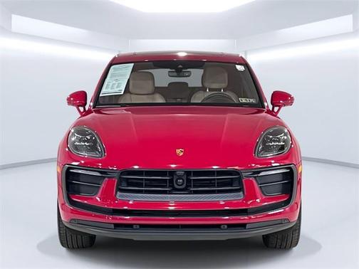 2022 Porsche Macan Base
