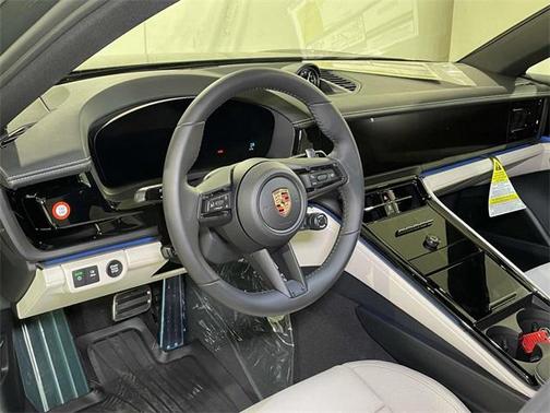 2026 Porsche Panamera 4 E-Hybrid