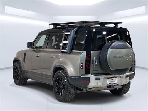 2020 Land Rover Defender 110 First Edition