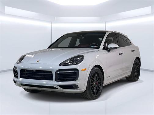 2022 Porsche Cayenne GTS