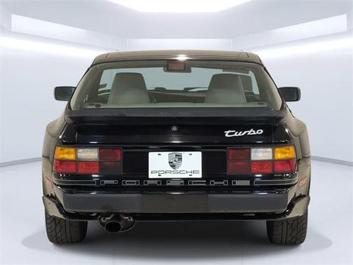 1986 Porsche 944 Turbo