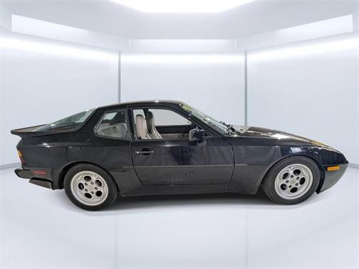 1986 Porsche 944 Turbo