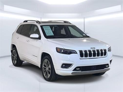 2019 Jeep Cherokee Overland