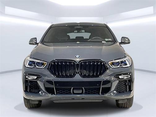 2021 BMW X6 M50i