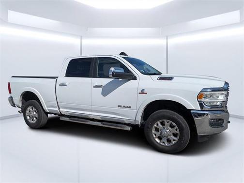 2021 RAM 2500 Laramie Crew Cab 4x4 6'4' Box