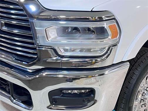 2021 RAM 2500 Laramie Crew Cab 4x4 6'4' Box