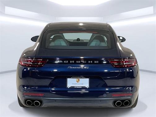 2020 Porsche Panamera 4S