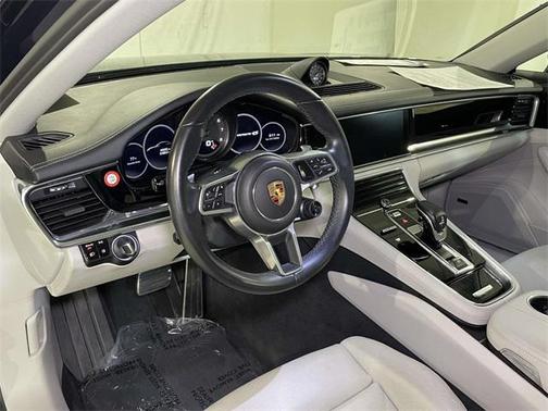 2020 Porsche Panamera 4S