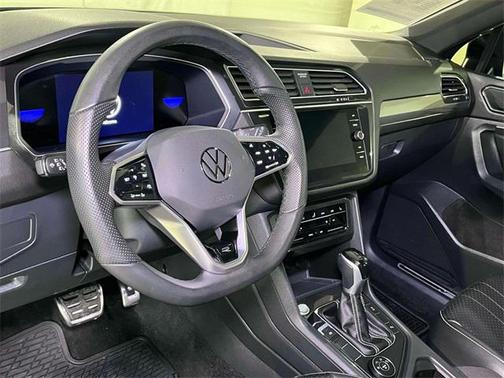 2024 Volkswagen Tiguan 2.0T SE R-Line Black 4MOTION