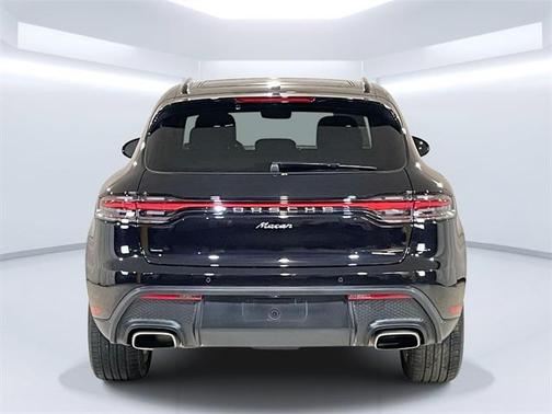 2025 Porsche Macan 