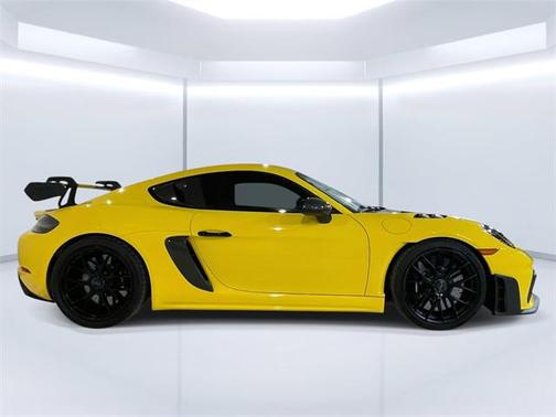 2024 Porsche 718 Cayman GT4 RS
