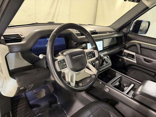 Pangea Green Metallic 2020 Land Rover Defender 110 HSE