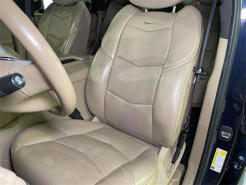 2019 Cadillac Escalade Platinum