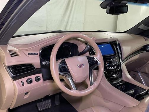 2019 Cadillac Escalade Platinum