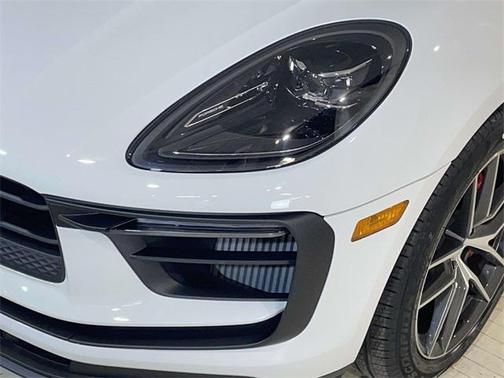 2026 Porsche Macan S