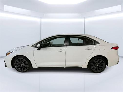 2023 Toyota Corolla Hybrid SE