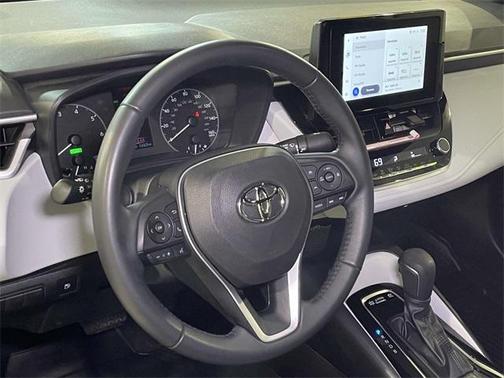 2023 Toyota Corolla Hybrid SE